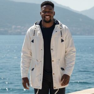 Classic White All Weather Jacket M